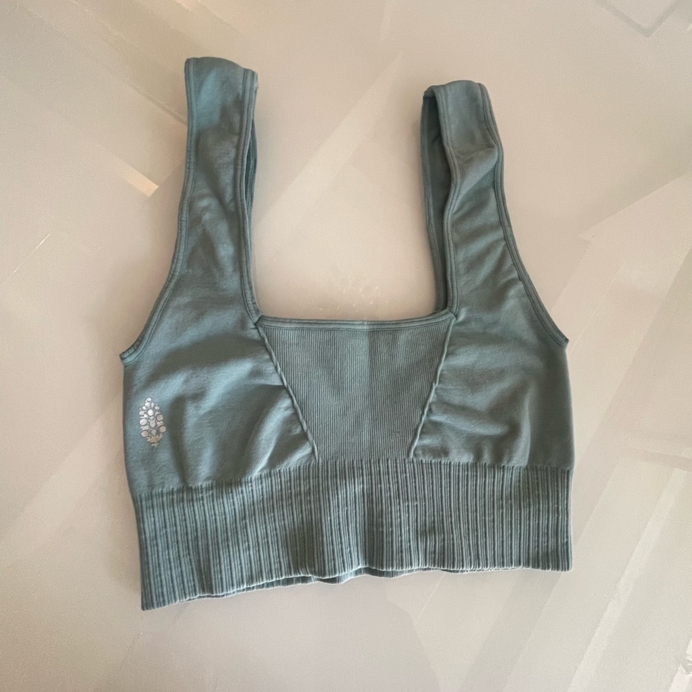 Good Karma Square-Neck Bra, seamless active bra